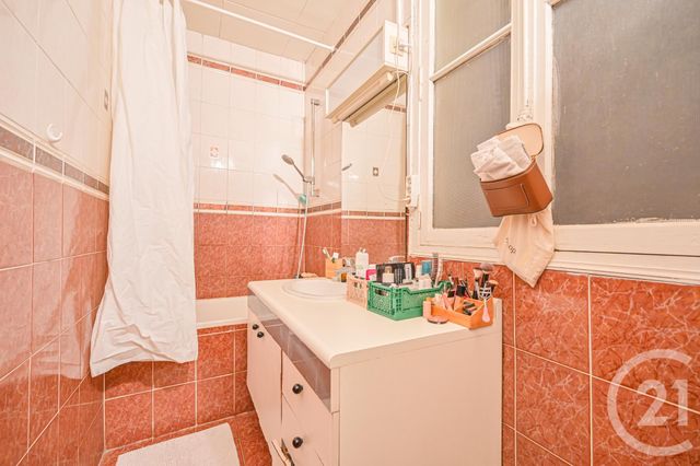 Appartement F2 à vendre - 2 pièces - 40.96 m2 - PARIS - 75012 - ILE-DE-FRANCE - Century 21 Michel Bizot