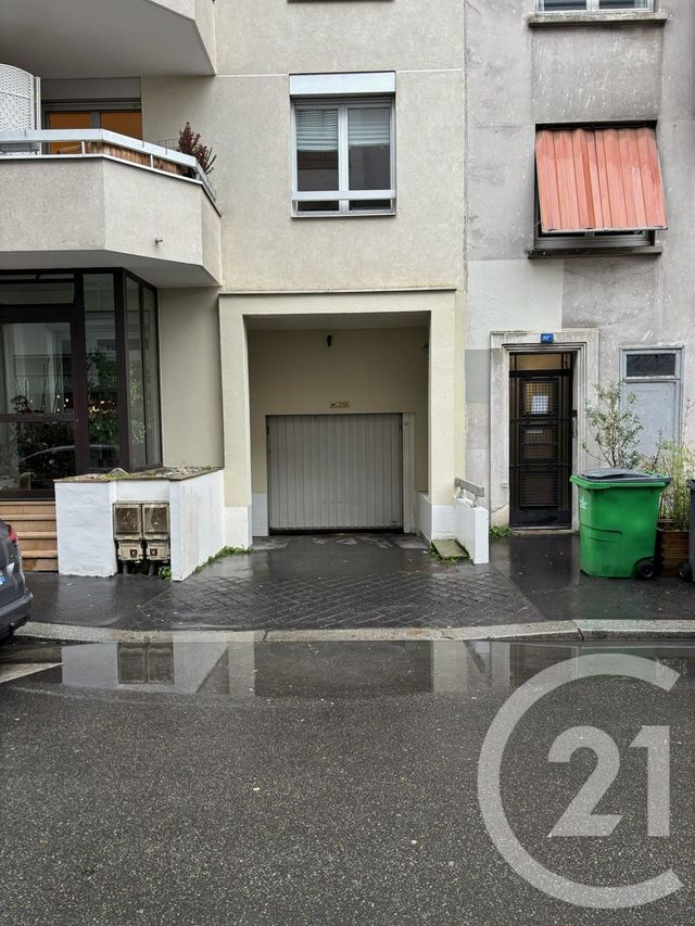 parking à louer - 12.74 m2 - PARIS - 75011 - ILE-DE-FRANCE - Century 21 Michel Bizot