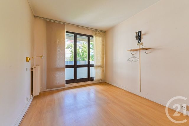Appartement F4 / 5 à vendre - 5 pièces - 106.1 m2 - PARIS - 75012 - ILE-DE-FRANCE - Century 21 Michel Bizot