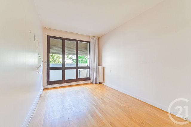 Appartement F4 / 5 à vendre - 5 pièces - 106.1 m2 - PARIS - 75012 - ILE-DE-FRANCE - Century 21 Michel Bizot