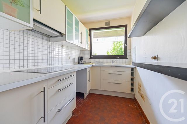 Appartement F4 / 5 à vendre - 5 pièces - 106.1 m2 - PARIS - 75012 - ILE-DE-FRANCE - Century 21 Michel Bizot