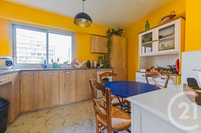 Appartement F4 à vendre - 4 pièces - 81.02 m2 - PARIS - 75012 - ILE-DE-FRANCE - Century 21 Michel Bizot