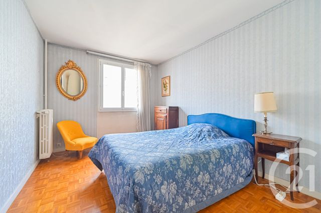 Appartement F4 à vendre - 4 pièces - 66.05 m2 - PARIS - 75012 - ILE-DE-FRANCE - Century 21 Michel Bizot