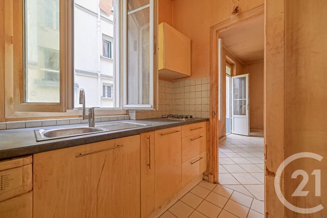 Appartement à vendre - 2 pièces - 34.69 m2 - PARIS - 75012 - ILE-DE-FRANCE - Century 21 Michel Bizot