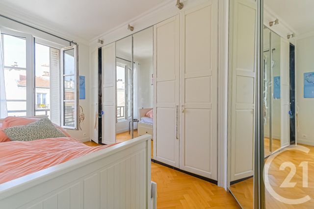 Appartement F3 à vendre - 3 pièces - 45.5 m2 - PARIS - 75012 - ILE-DE-FRANCE - Century 21 Michel Bizot