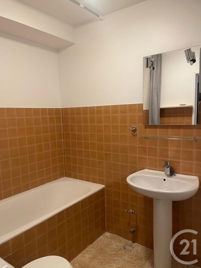 Appartement F1 à louer - 1 pièce - 28.55 m2 - PARIS - 75012 - ILE-DE-FRANCE - Century 21 Michel Bizot