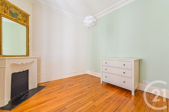 Appartement F3 à vendre - 3 pièces - 65.5 m2 - PARIS - 75012 - ILE-DE-FRANCE - Century 21 Michel Bizot