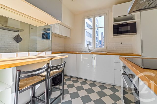 Appartement F3 à vendre - 3 pièces - 65.5 m2 - PARIS - 75012 - ILE-DE-FRANCE - Century 21 Michel Bizot